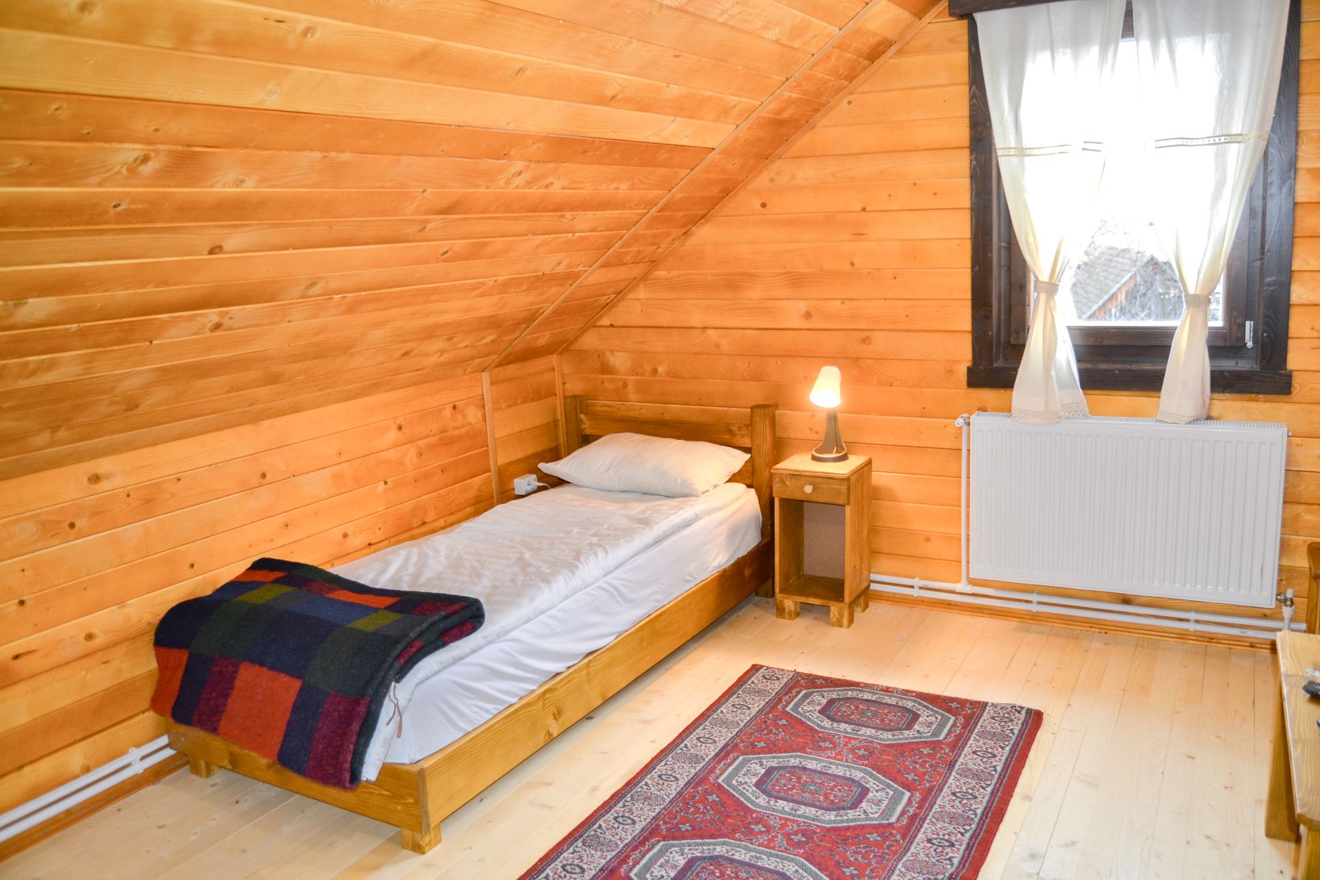 Camere si Facilitati