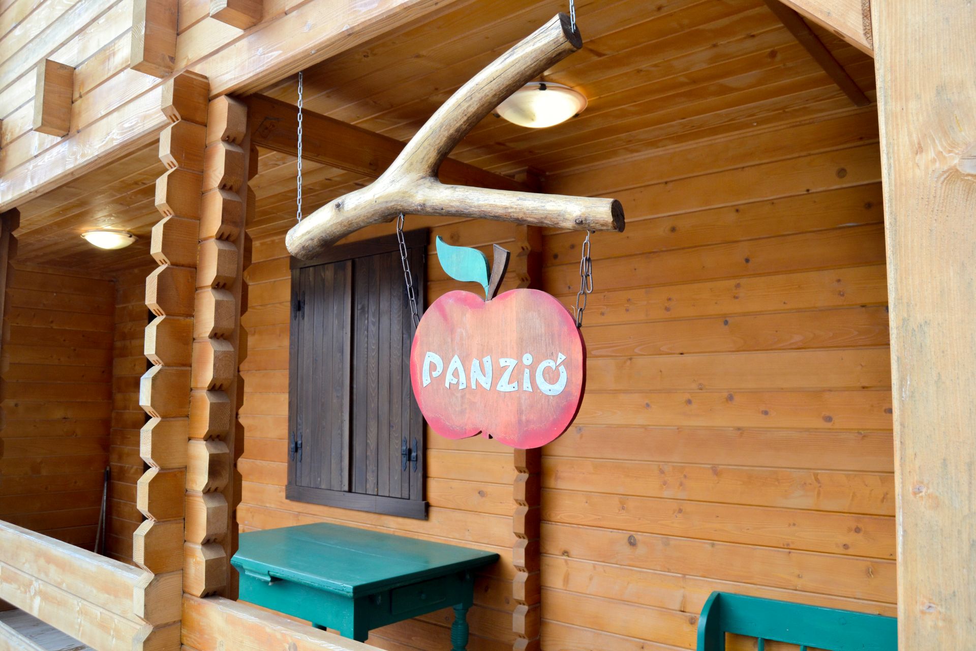 Camere si Facilitati